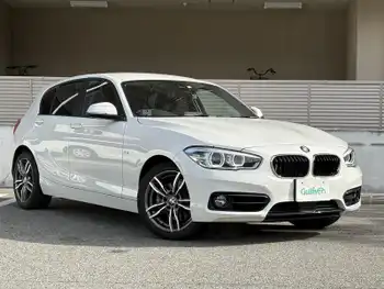 ＢＭＷ １１８ｉ スポーツ 純ナビ BT シートヒーター ACC 自動起動