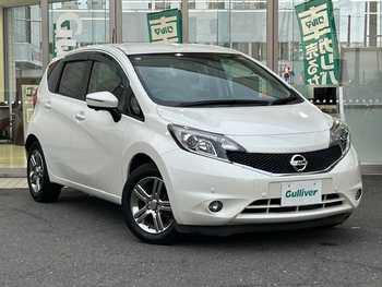 日産 ノート X FOUR V セレクション+セーフティⅡ KEENWOODオーディオ/全方位カメラ/エンスタ