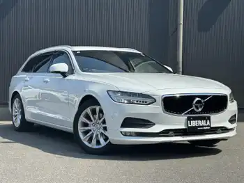 ボルボ Ｖ９０ T5 モメンタム