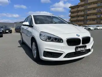 ＢＭＷ ２１８ｄ アクティブツアラー