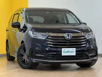 ホンダ オデッセイ ハイブリッド e:HEVアブソルート EX 純正10型ナビ 後席モニター 黒革 両側電動