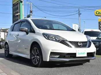 日産 ノート e-パワーオーテック スポーツスペック 社外ナビ 全方位 デジタルインナーミラー