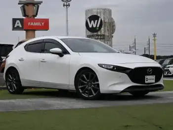 マツダ マツダ３ファストバック 15S ツーリング