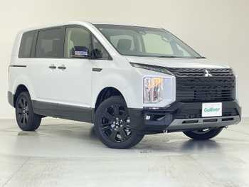 三菱 デリカＤ：５ シャモニー 登録済未使用車 温シート衝突軽減 両側電動