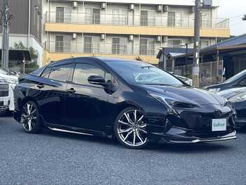 トヨタ プリウス Sセーフティプラス Rクルーズコントロール　純正ナビ