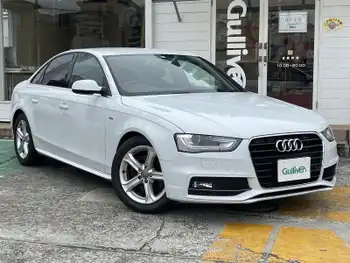 アウディ Ａ４ 2．0 TFSI SEパッケージ 純正ナビ/黒革シート