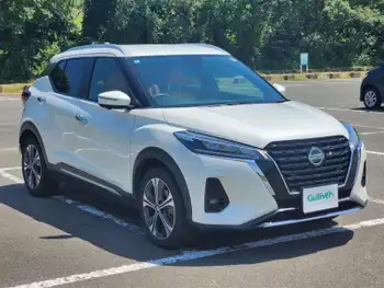 日産 キックス X ツートーンインテリアED