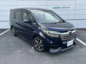 ホンダ ステップワゴン スパーダ ホンダセンシング 9型ナビ　Bカメラ　後席モニター　衝突軽減