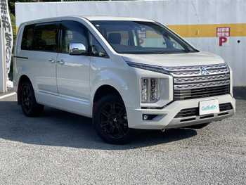 三菱 デリカＤ：５ P 純正ナビ　全方位カメラ　両側パワスラ
