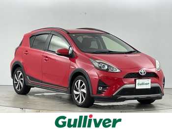 トヨタ アクア クロスオーバー  禁煙車 純正7型ナビ バックカメラ 衝突軽減