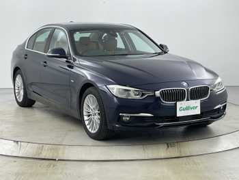ＢＭＷ ３２０ｄ ラグジュアリー 禁煙　茶革シート ACC 純正ナビ Bカメラ