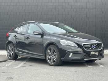 ボルボ Ｖ４０ クロスカントリー T5 AWD SE