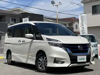 日産 セレナ e－パワー ハイウェイスター V