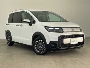 ホンダ フリード ハイブリット e:HEV クロスター 登録済未使用車 ナビ 衝突軽減 半革 温席