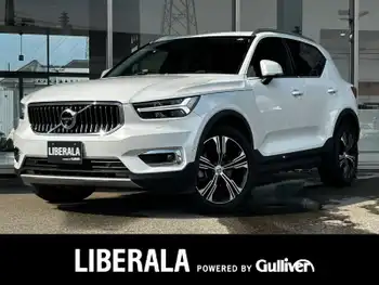 ボルボ ＸＣ４０ T4 AWD インスクリプション harmankardon 360°カメラ フルセグ ACC