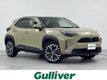 トヨタ ヤリスクロス ハイブリッド Z 純正ナビ 全方位カメラ ハーフレザーシート