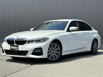 ＢＭＷ ３２０ｄ xDrive Mスポーツ ハイライン/コンフォートPKG ACC BSM 黒革