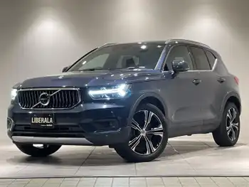 ボルボ ＸＣ４０ T4 AWD インスクリプション ハーマンカードンサウンド　オルフォス製