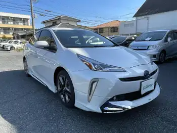 トヨタ プリウス S ツーリングセレクション