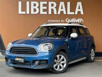 ＭＩＮＩ ミニ クロスオーバー クーパー D 純正ナビ　Bカメラ　ACC シートカバー黒