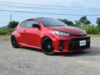 トヨタ ＧＲヤリス RS TEIN車高調　ディスプレイオーディオ