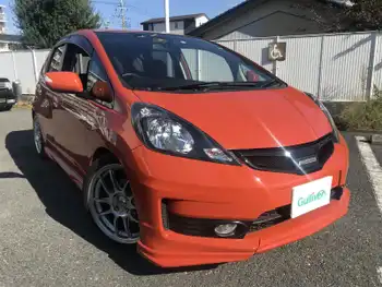 ホンダ フィット RS TEIN車高調/柿本マフラー/ENKEIアルミ