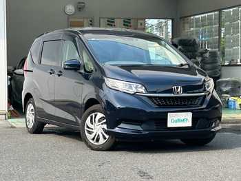ホンダ フリード G ホンダセンシング 4WD ワンオーナー 両側パワスラ