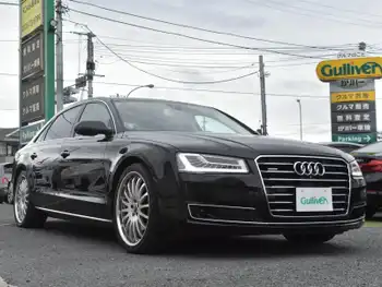 アウディ Ａ８ L 4．0 TFSI クワトロ サンルーフ 21インチAW ナビ 全方位カメラ