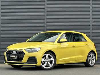 アウディ Ａ１ SB 35TFSI アドバンスド アシスタンスPコンビニエンスP ACC MMIナビ