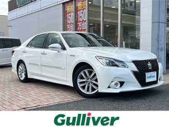 トヨタ クラウン ハイブリッド アスリートS サンルーフ　レザーシート　メーカーナビ