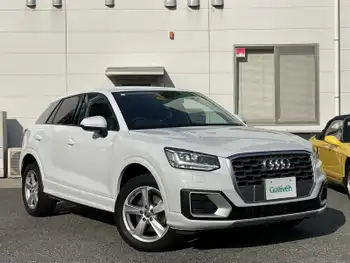 アウディ Ｑ２ 30TFSIスポーツ バーチャルCP