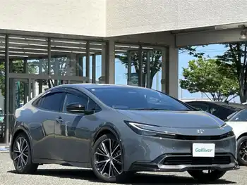 トヨタ プリウス Z 純正ナビ レーダークルコン BSM