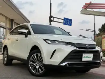 トヨタ ハリアー Z 12インチナビ 全方位カメラ シートヒーター