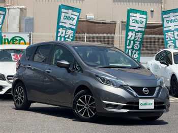 日産 ノート X 禁煙全方位カメラエマブレETCドラレコ