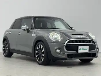 ＭＩＮＩ ミニ ジャーミン クーパー S 黒ルーフ 純正ナビ バックカメラ クルコン