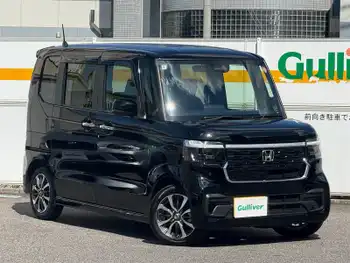 ホンダ Ｎ ＢＯＸ カスタム 禁煙1オナ8インチナビBカメラETC両Pスラ