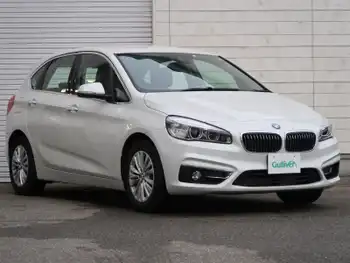 ＢＭＷ ２１８ｉ アクティブツアラー ラグジュアリー