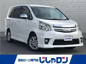 トヨタ ノア Si 禁煙車/カーナビ/スマートキー/Bカメラ/ETC