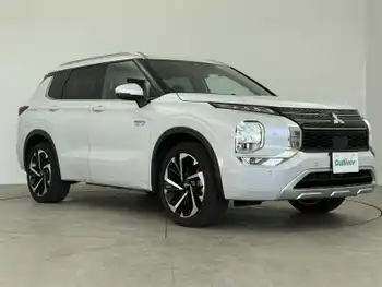 三菱 アウトランダー ＰＨＥＶ P 純正ナビ マルチアラウンド BOSE 衝突軽減