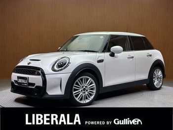 ＭＩＮＩ ＢＭＷ ミニ クーパー S 白革 CarPlay Bカメラ シートH 衝突軽減B
