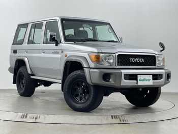 トヨタ ランドクルーザー  社外ナビ　バックカメラ　背面タイヤ