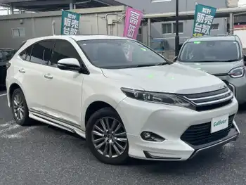 トヨタ ハリアー プレミアム 純正ナビ サンルーフ　モデリスタ
