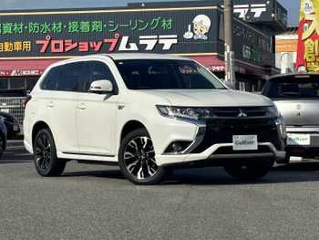 三菱 アウトランダー ＰＨＥＶ G セーフティパッケージ 禁煙1オナ半革ナビ全方位カメラETC充電C有