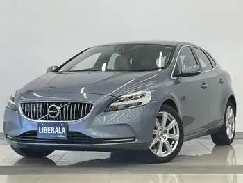 ボルボ Ｖ４０ T3 インスクリプション 純正ナビ　ACC　Rカメラ　LED　ETC　