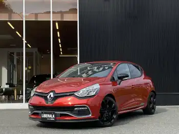 ルノー ルーテシア ルノー スポール シャシーカップ