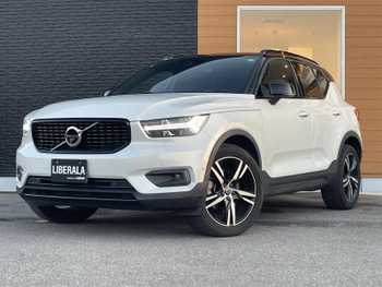 ボルボ ＸＣ４０ T4 AWD Rデザイン