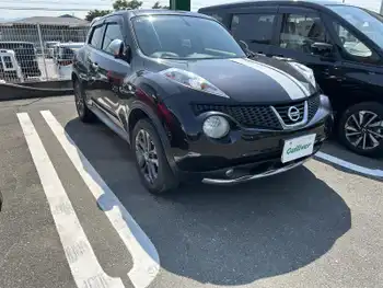 日産 ジューク 15RX パーソナライズパック