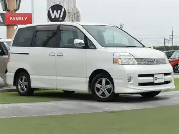 トヨタ ヴォクシー Z 煌