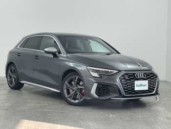 アウディ アウディ Ｓ３ スポーツバック 純正ナビ 衝突被害軽減ブレーキ ETC 禁煙