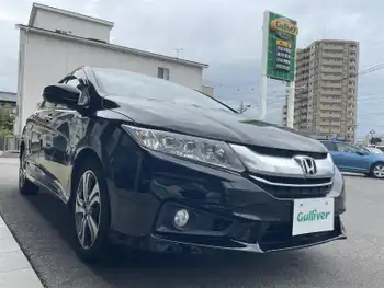 ホンダ グレイス ハイブリッド EX 純正SDナビ　バックカメラ　ハーフレザー